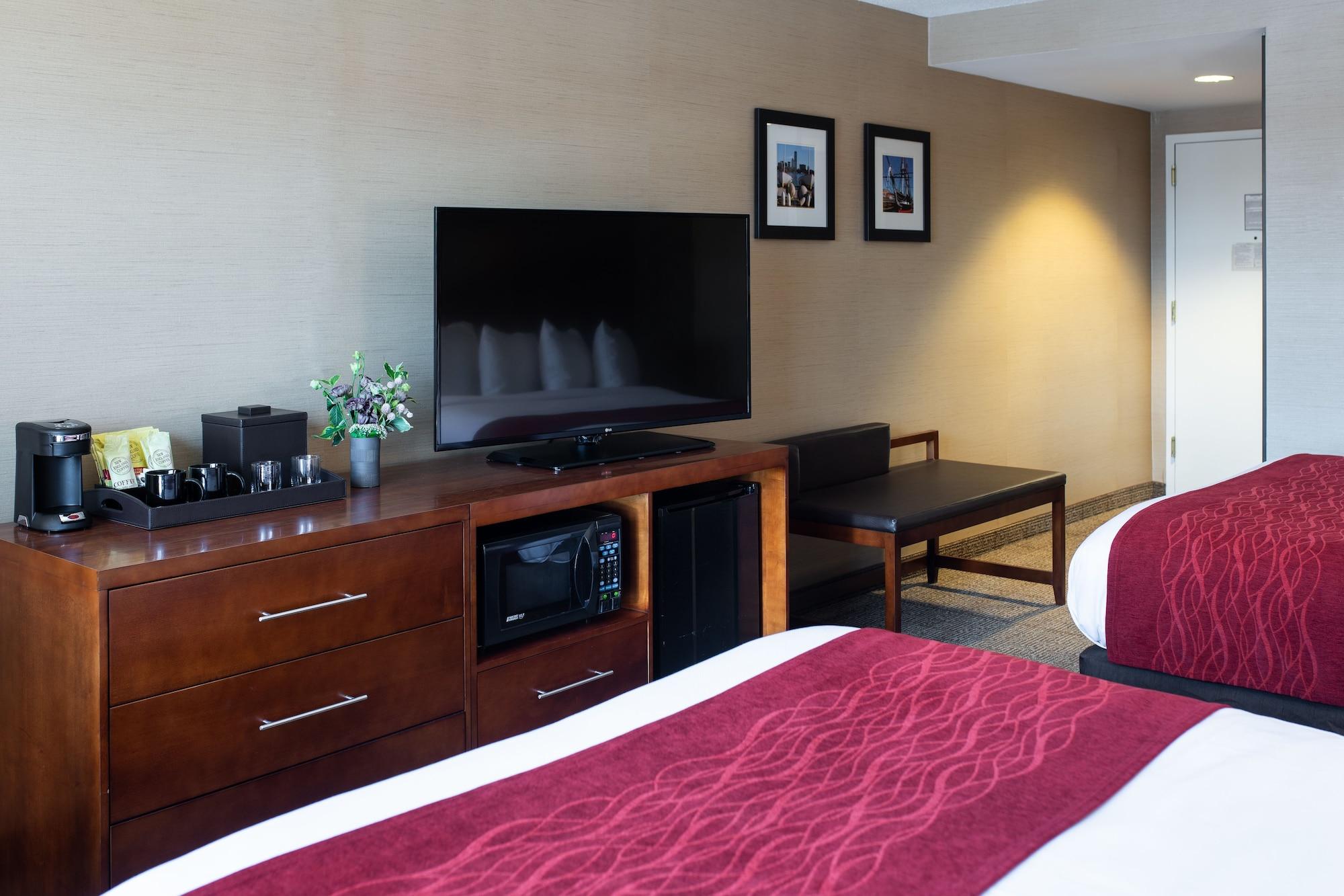 Comfort Inn & Suites Logan International Airport Revere Dış mekan fotoğraf