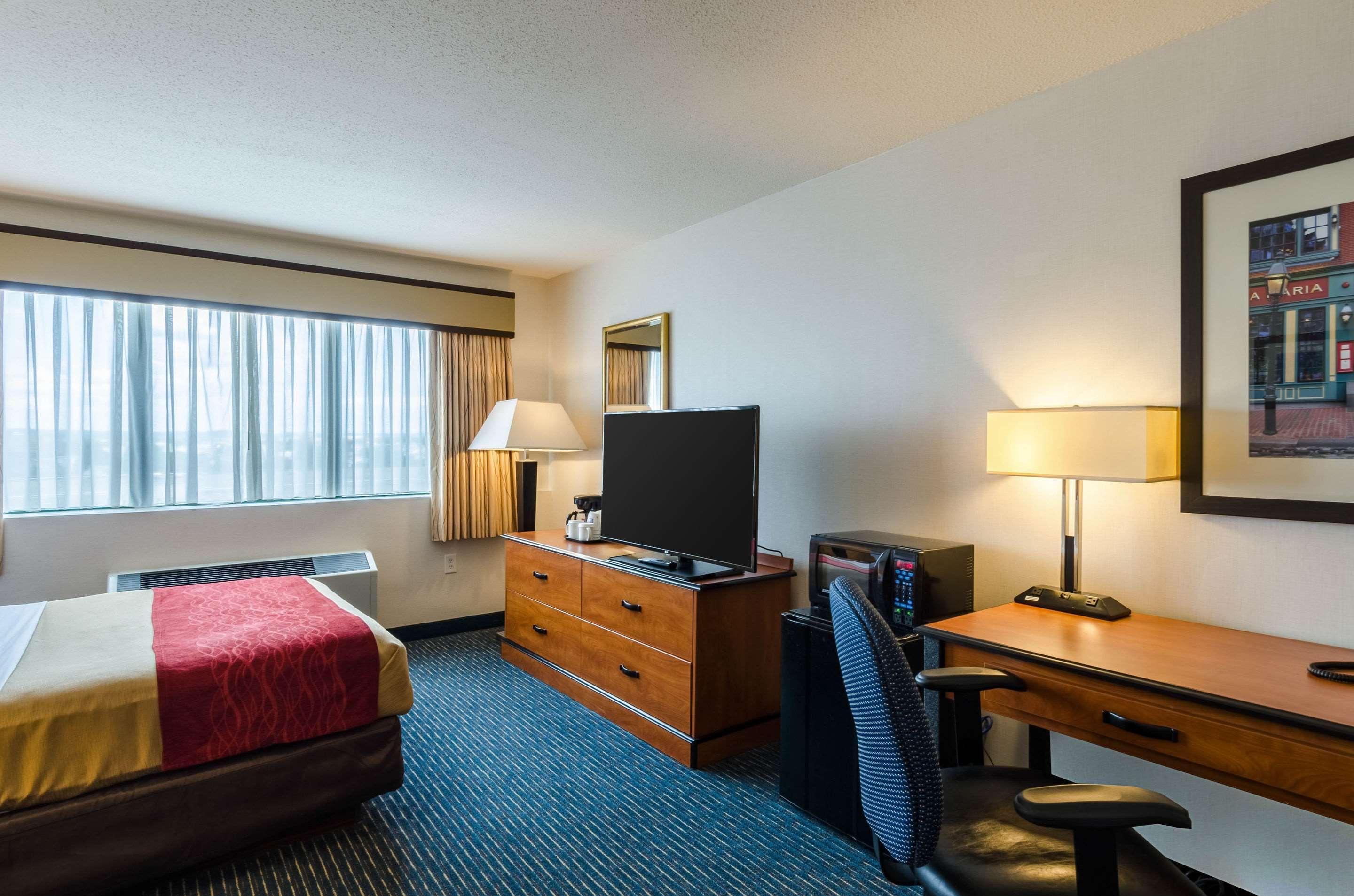 Comfort Inn & Suites Logan International Airport Revere Dış mekan fotoğraf