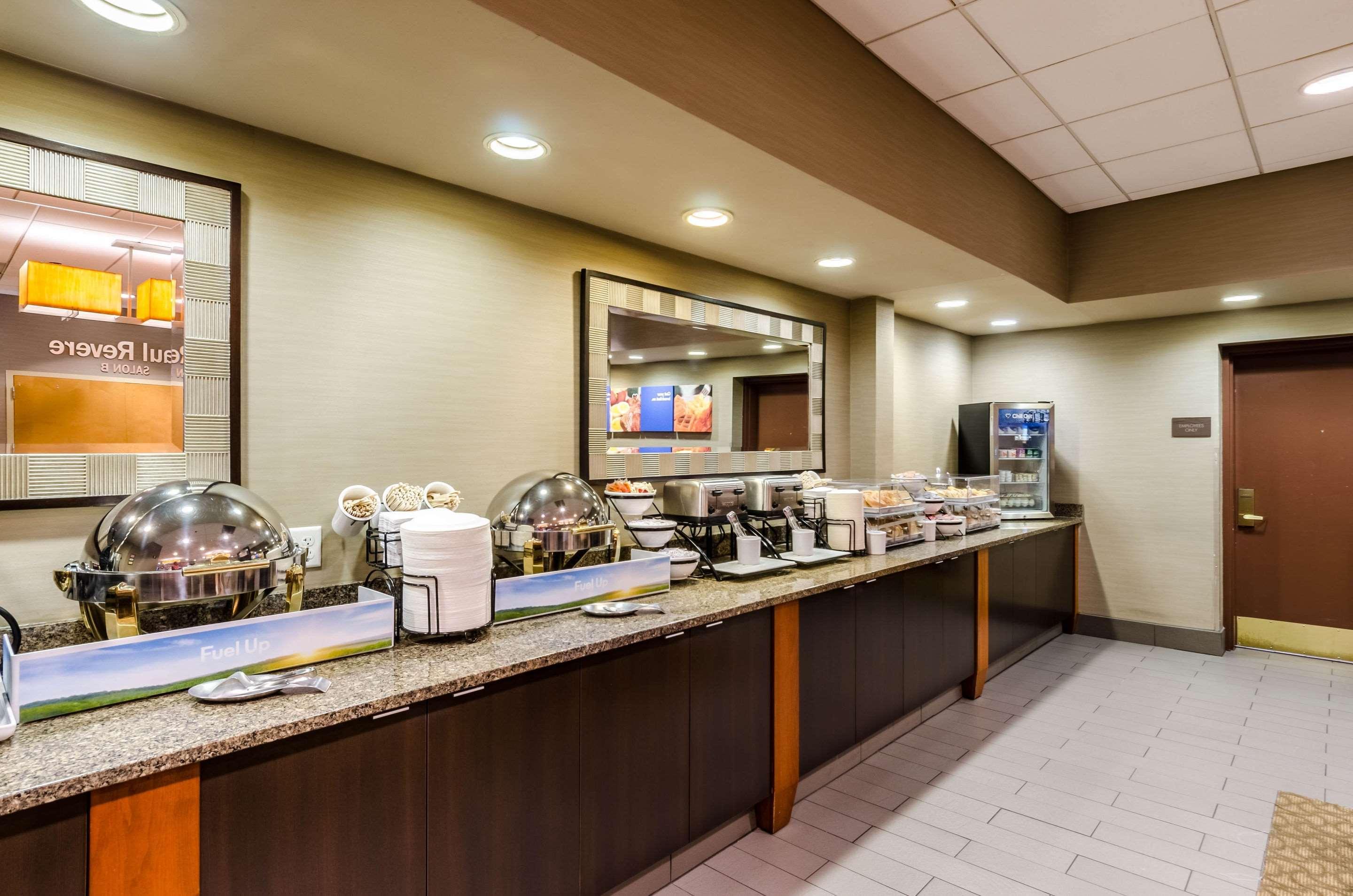 Comfort Inn & Suites Logan International Airport Revere Dış mekan fotoğraf
